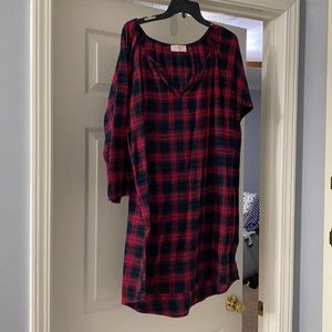 Plaid dress/tunic. Brandi is PEACH LOVE. Size small